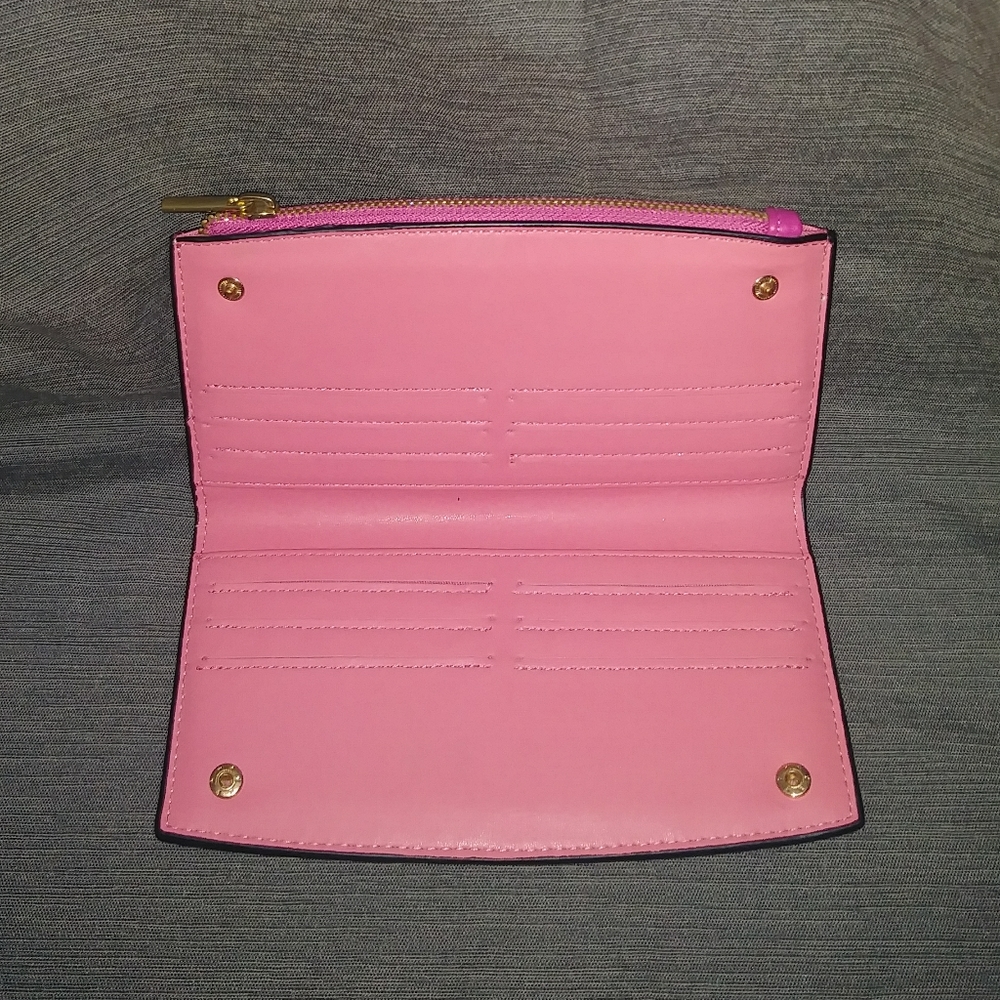 Big Pink Wallet - Picture 3 of 8